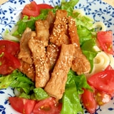 ガッツリ麺‼︎肉サラダうどん♪